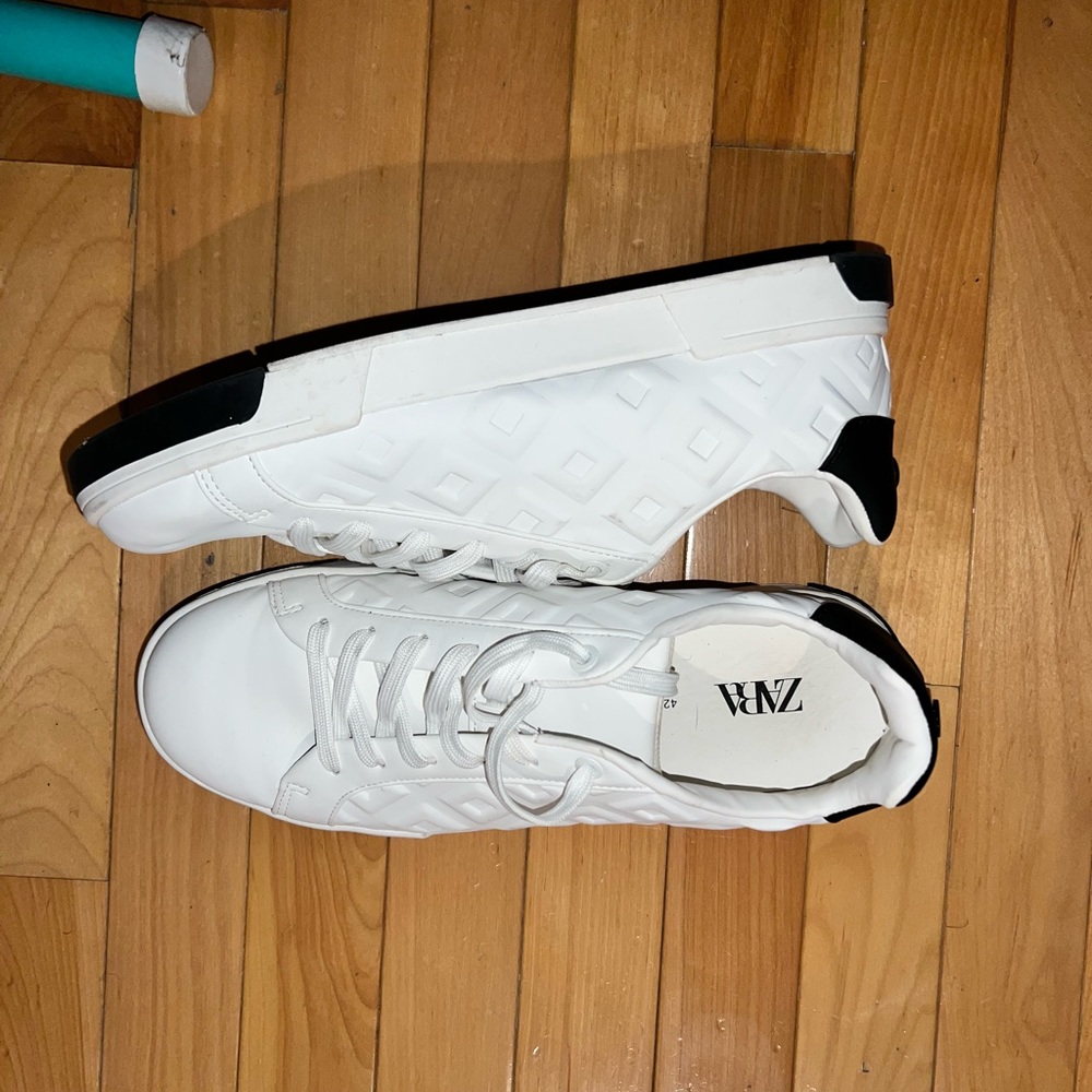 Zara Sneakers
